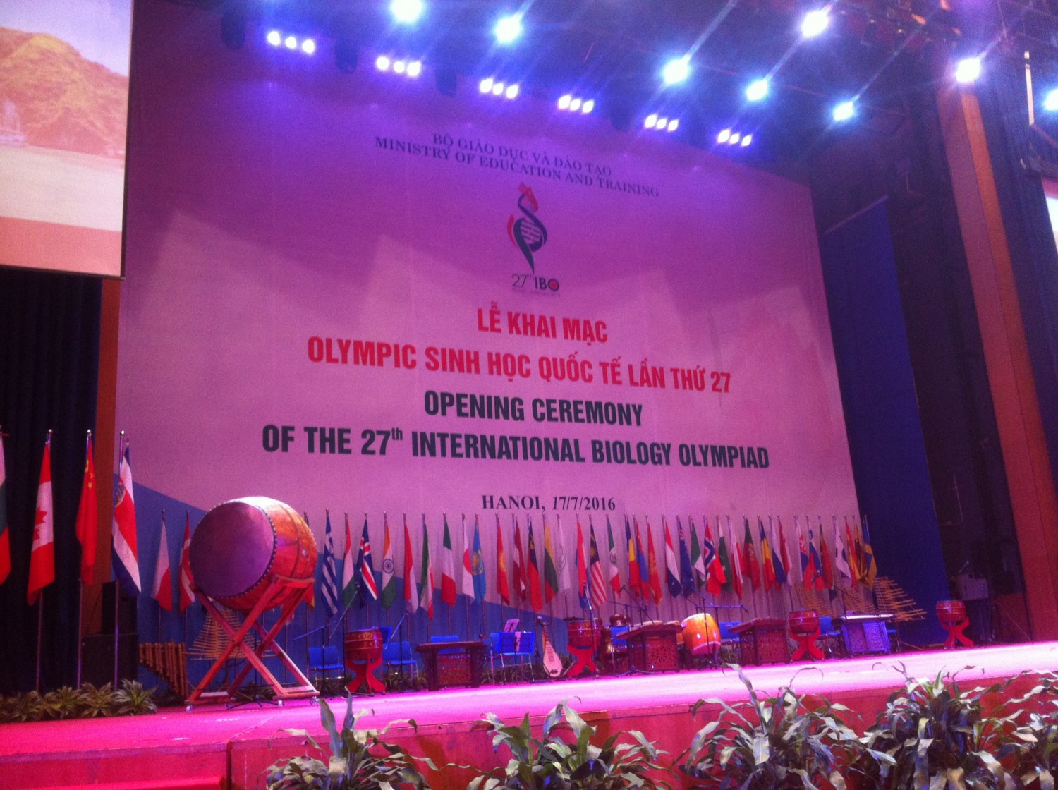 OLYMPIC SINH HỌC QUỐC TẾ LẦN THỨ 27